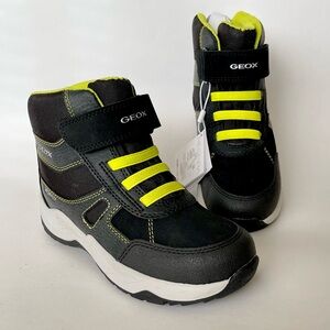 Geox Respira Boys Waterproof Boots Black/Green NWB Size 12